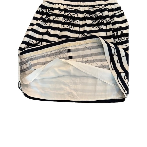 Lilly Pulitzer Black White Striped Strapless Embroidered Flower Dress size 8 - Picture 4 of 9